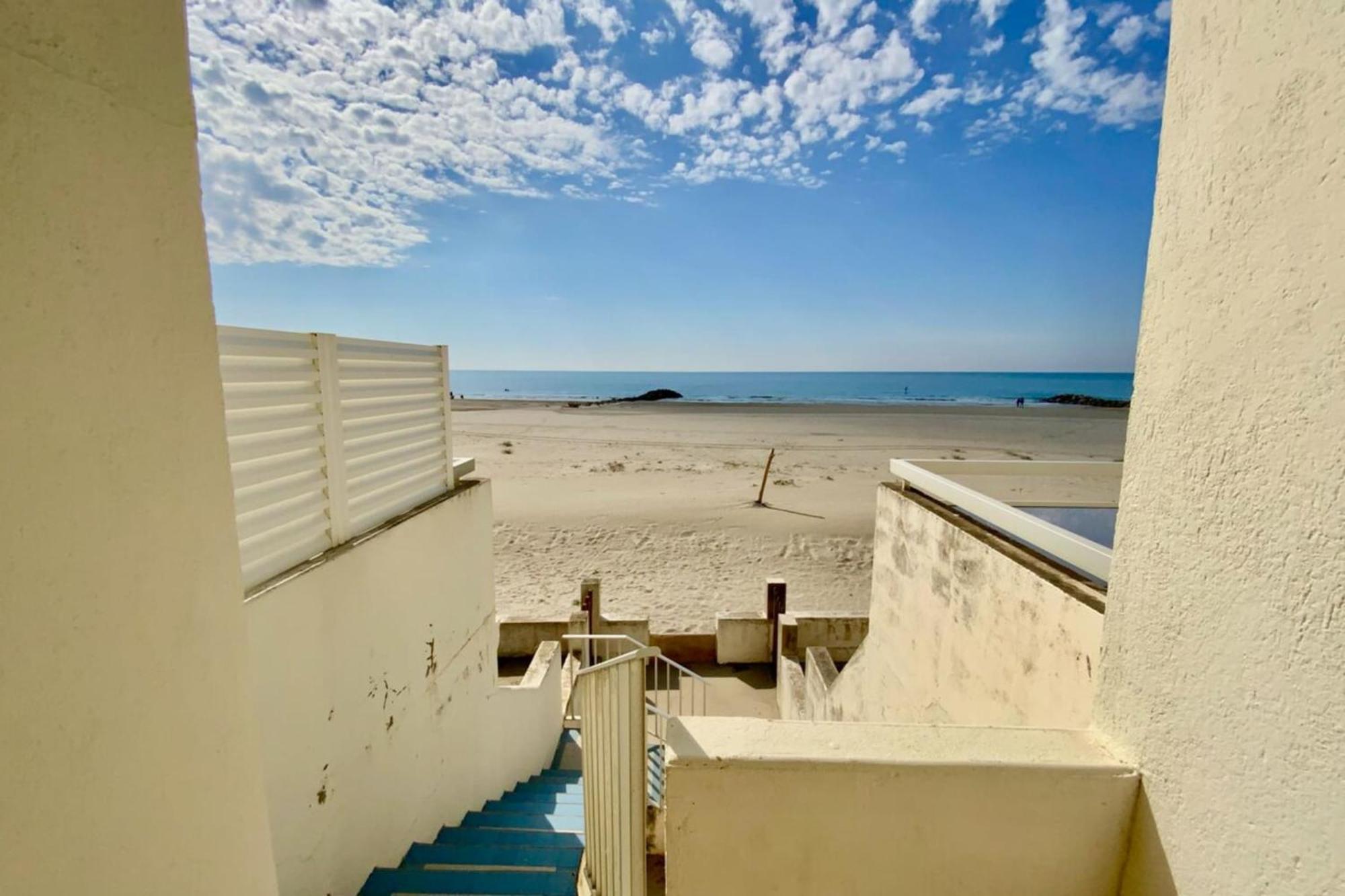بالافاس ليه فلو The Beach - Beachfront 2 Bedrooms With View ! المظهر الخارجي الصورة
